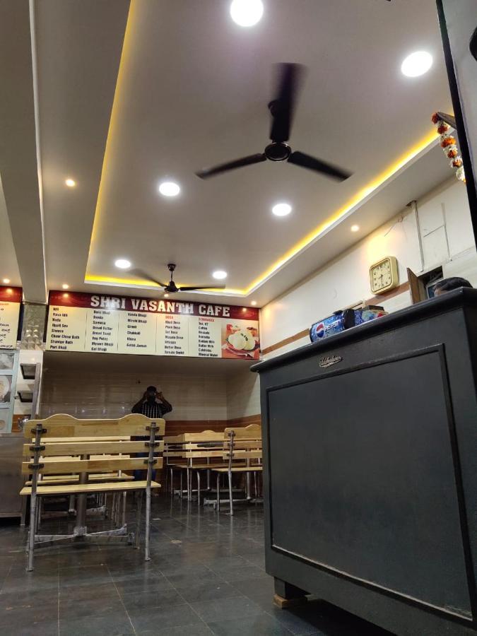 Shri Vasant Lodge Hubli Kültér fotó